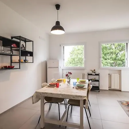 Casa Primo Maggio 세라솔로