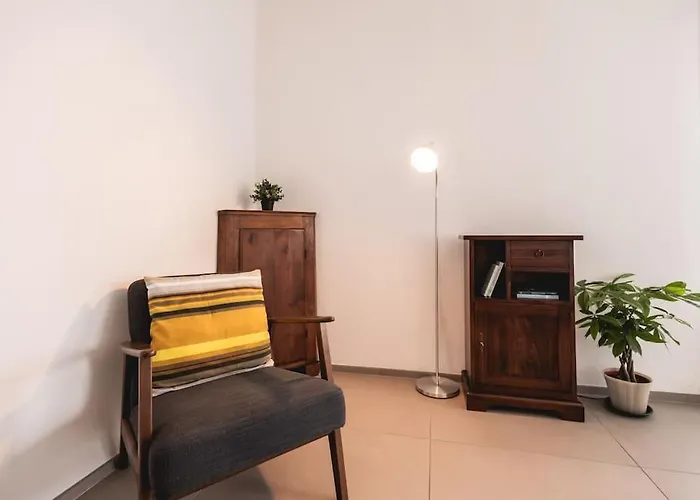 Casa Primo Maggio * Cerasolo