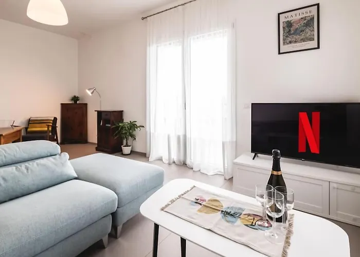 Casa Primo Maggio Tatil Evi