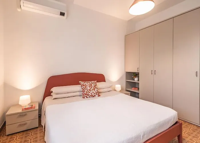 Casa Primo Maggio Tatil Evi Cerasolo